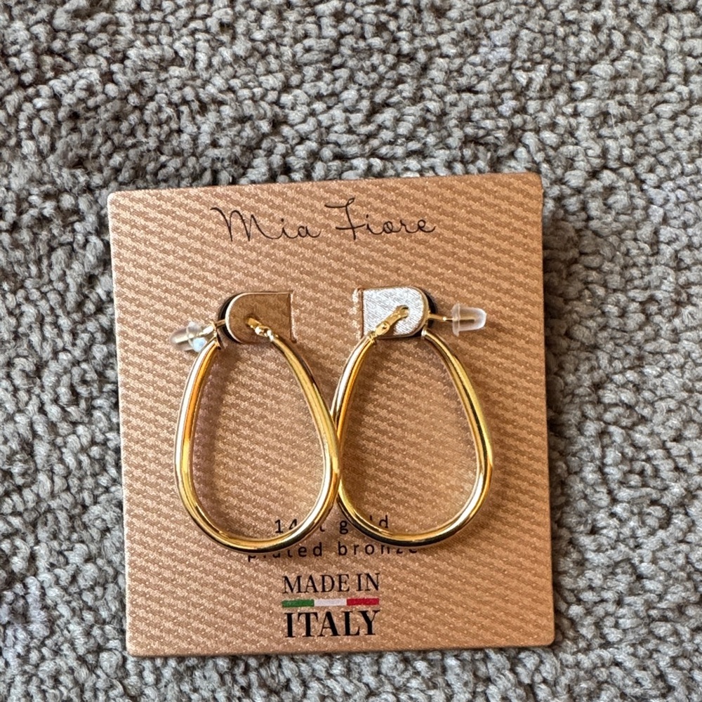 Mia Fiore 14K Gold Plated Bronze Oval Hoop Earrings Made in Italy